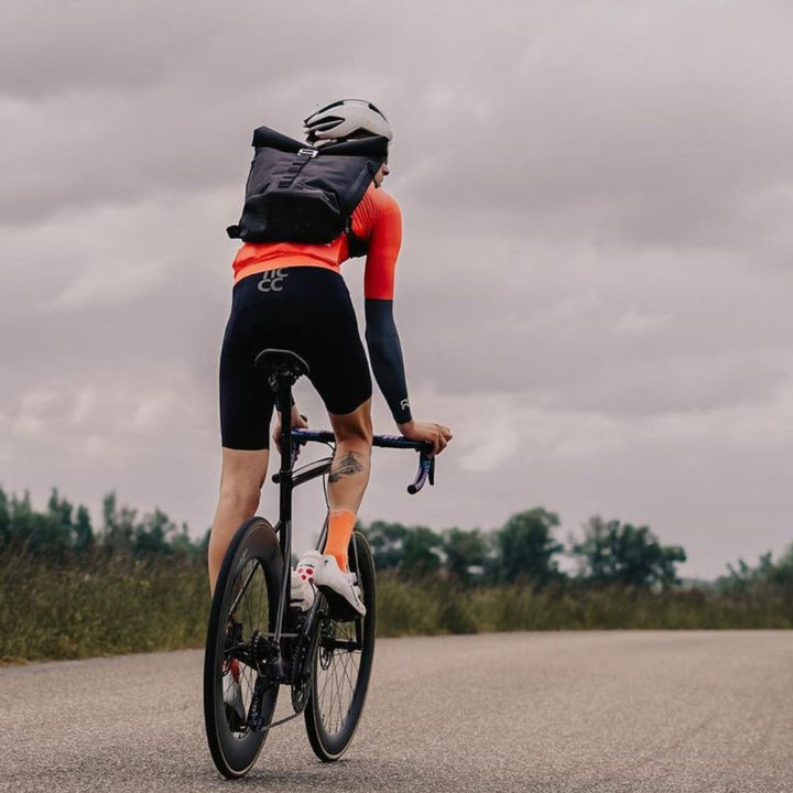 Craft Cadence Cycling Backpack | Roll Top | Waterproof | 21 Litres