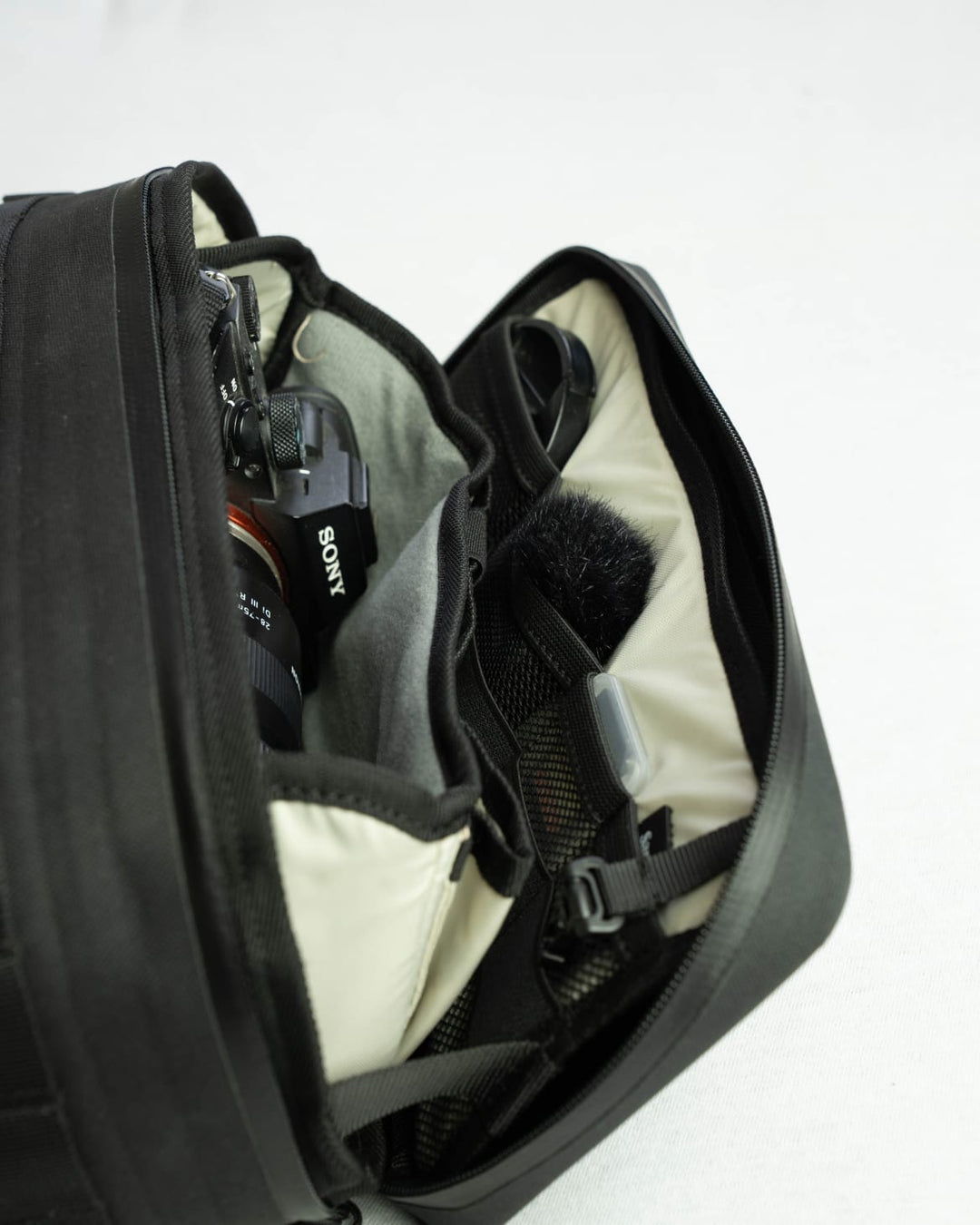 Craft Cadence Camera Sling | Waterproof | Bar Bag Conversion | 3 Litres