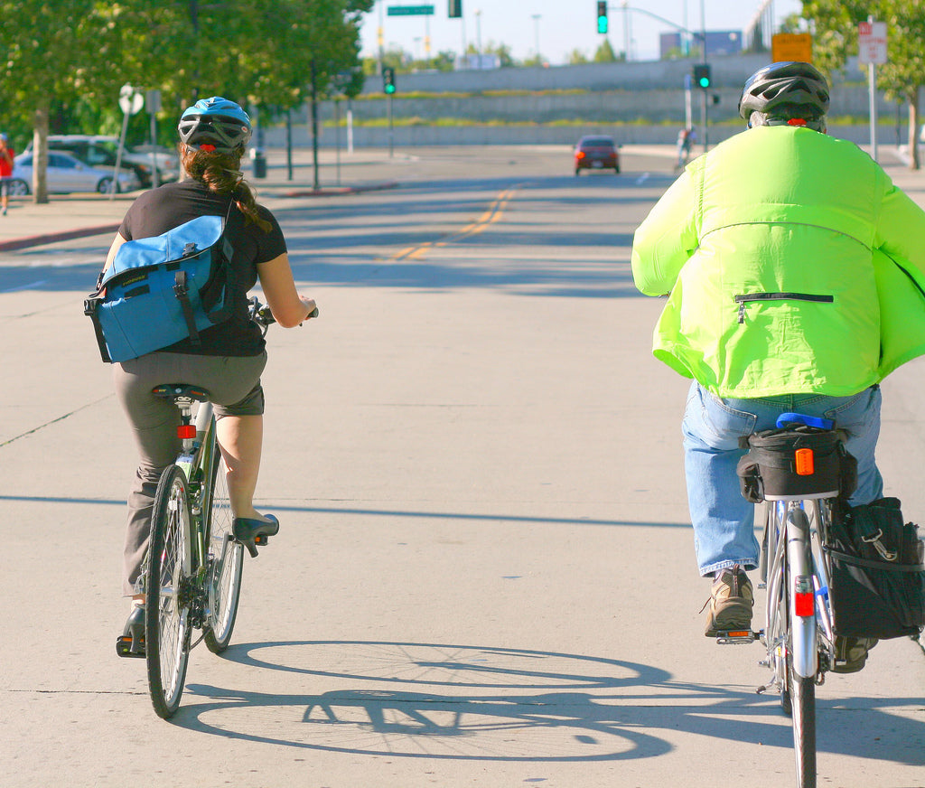 Backpack Versus Trunk Bag for Bicycle Commuting